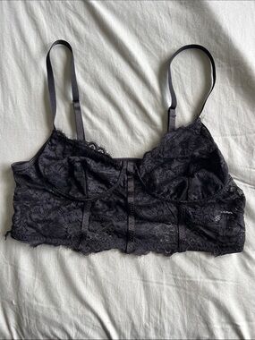 SHEIN Black Lace Bralette Crop Top